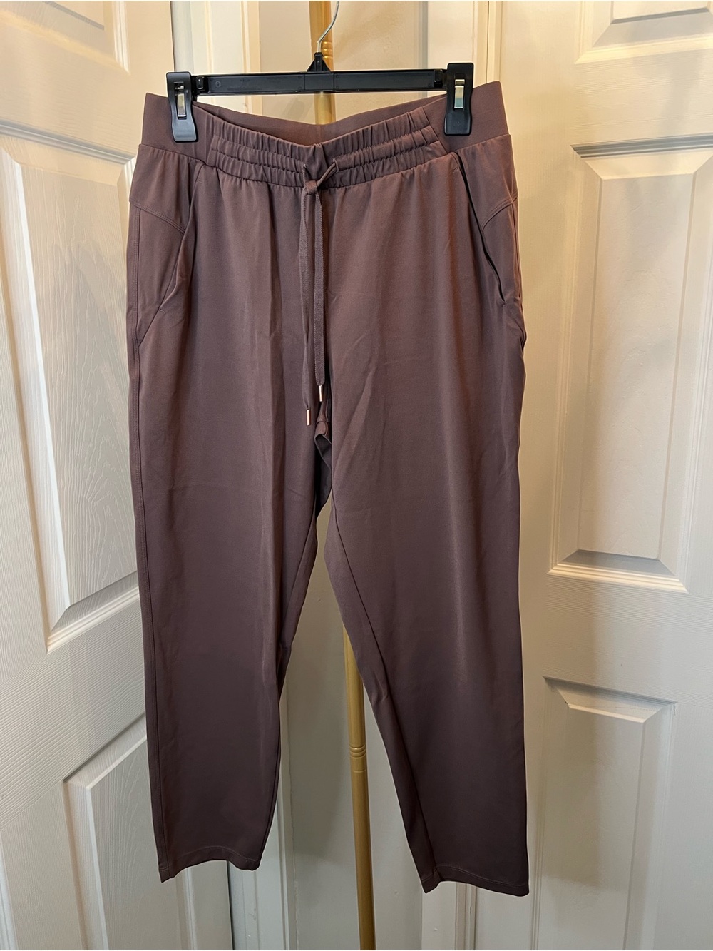 CALIA by Carrie Underwood Women's Drawstring Track Pants - Mauve Brown